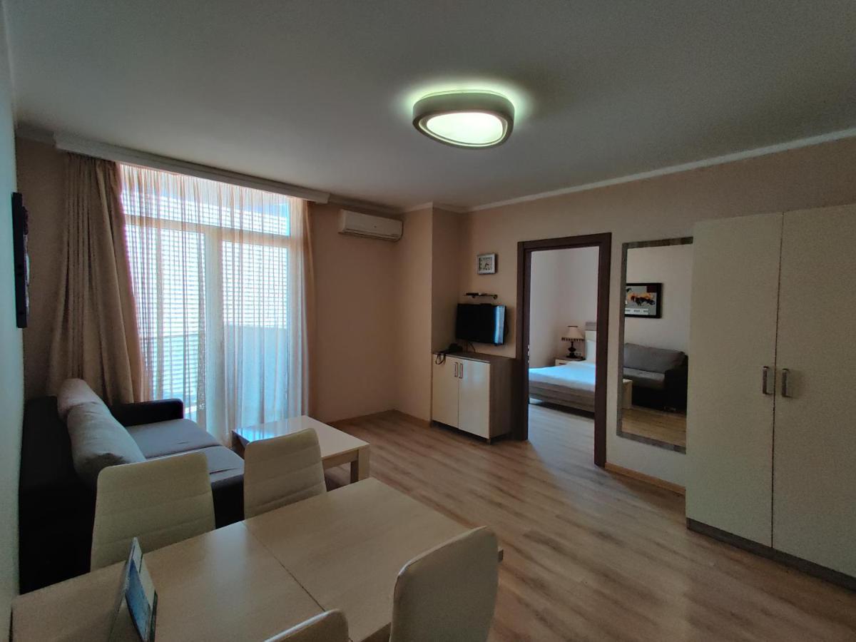 Black Sea Towers Батуми Экстерьер фото