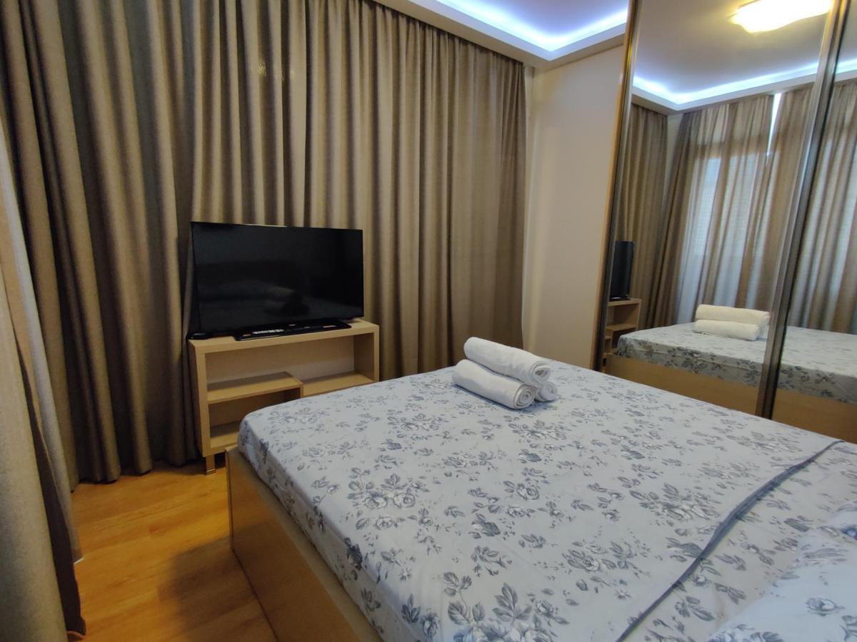 Black Sea Towers Батуми Экстерьер фото