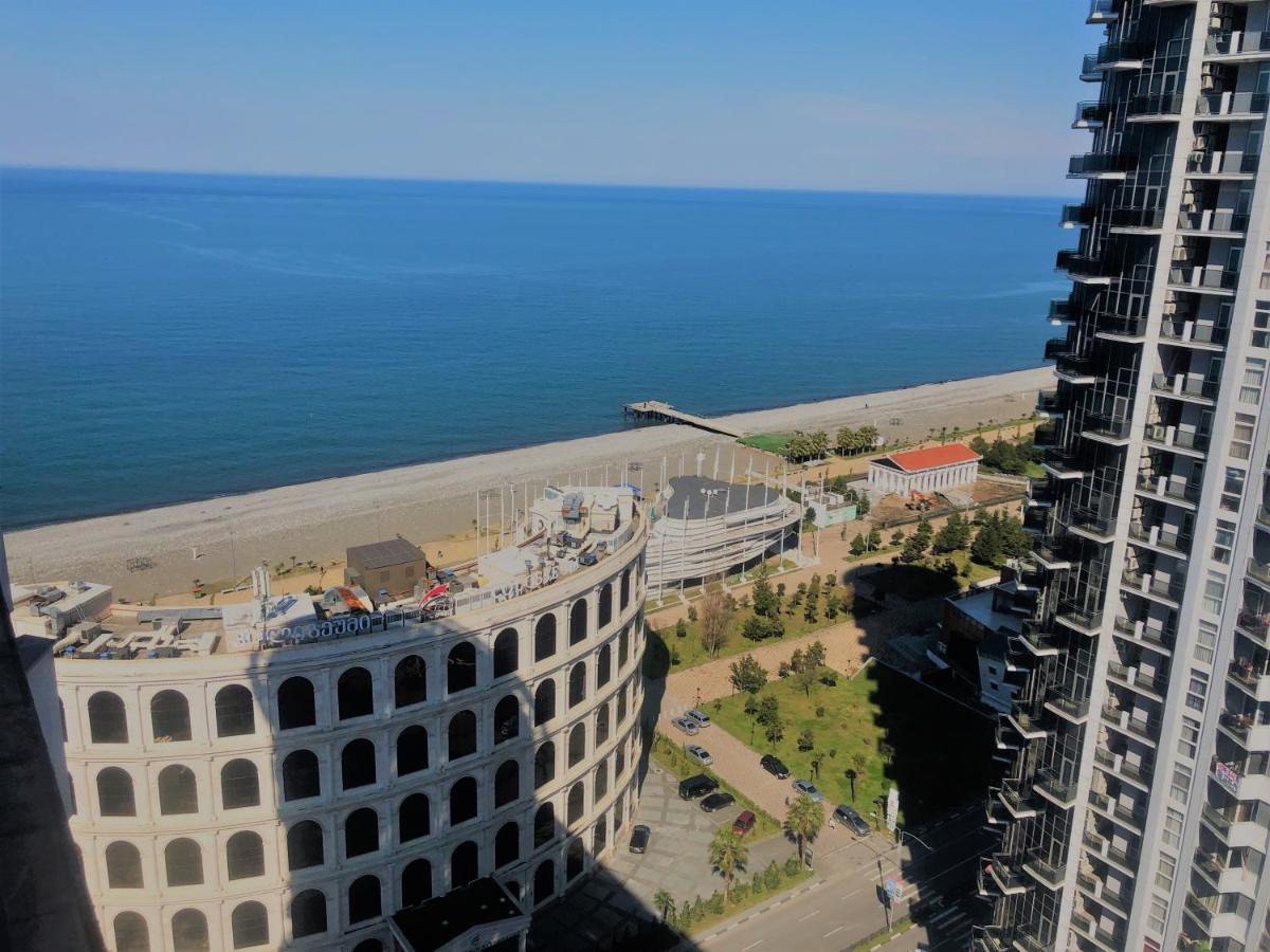 Black Sea Towers Батуми Экстерьер фото